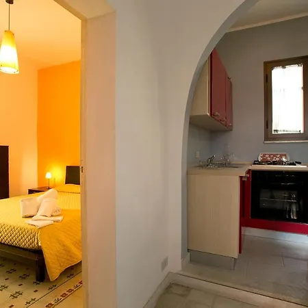 Apartamento The Flowered Courtyard Srl *
